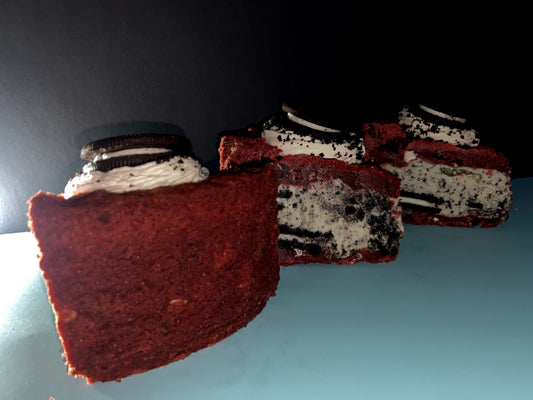 Cookie pies slices